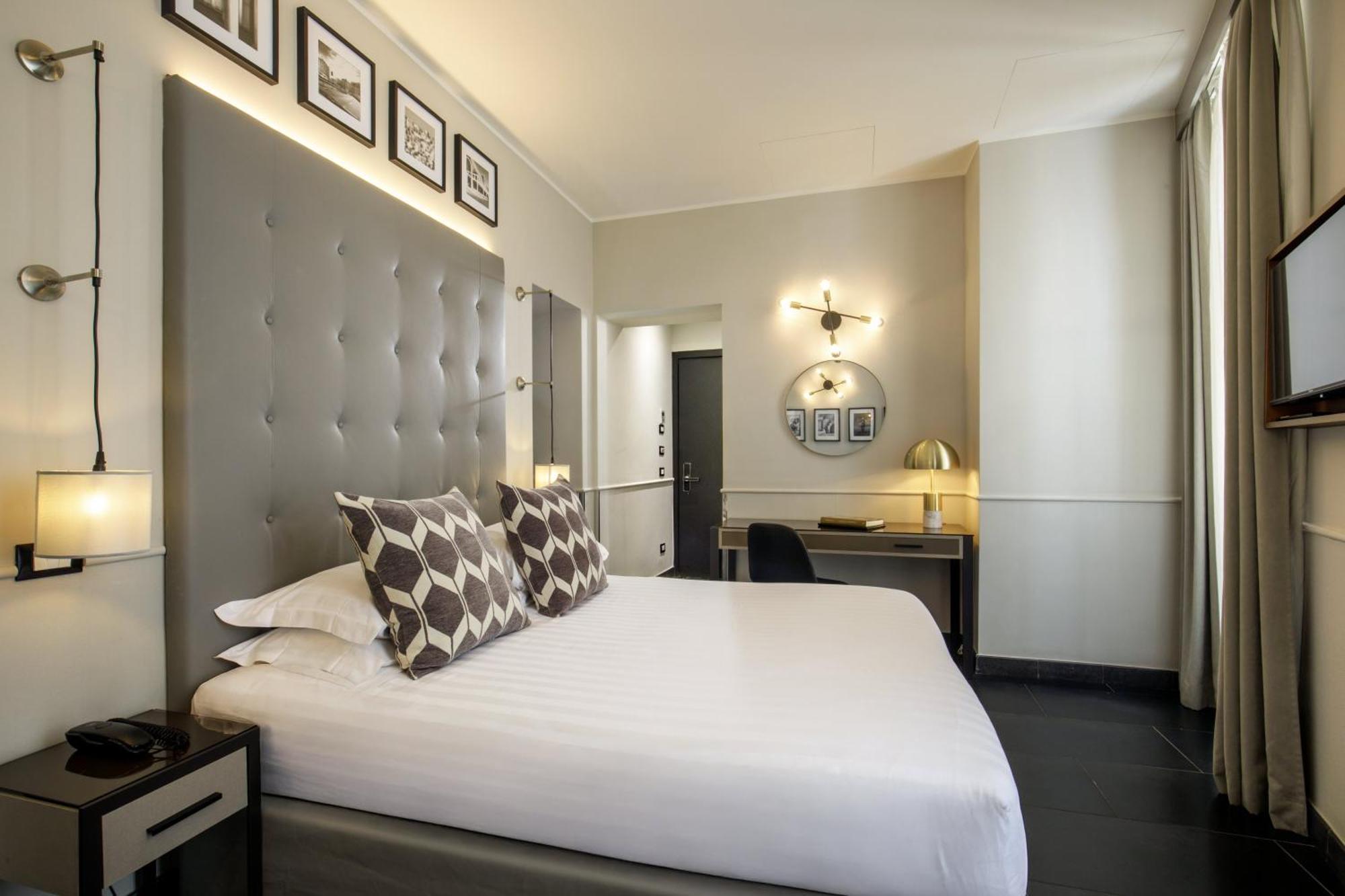 Via Del Corso Guest house 3*